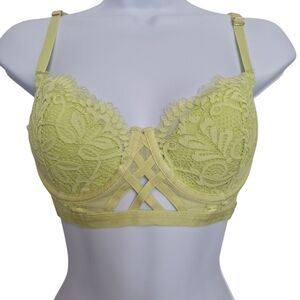 Lace Underwire Bra in Light Green